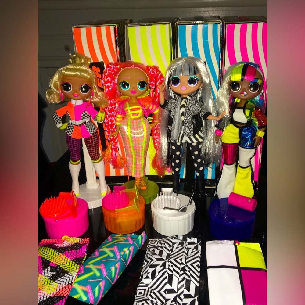 OMG DOLLS LIGHT SERIES SET OF 4 dolls